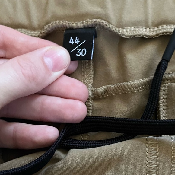 2 pairs of Men’s Public Rec All Day Every Day Pants - Picture 5 of 15